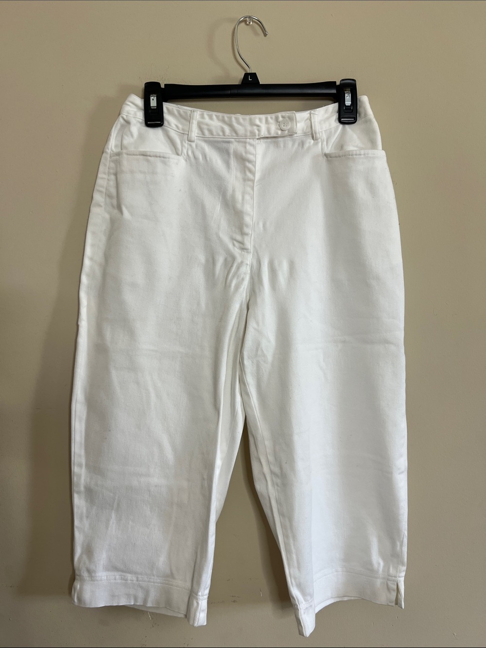 🥥🐑🦙🥡Cropped White Women's Capri Pants